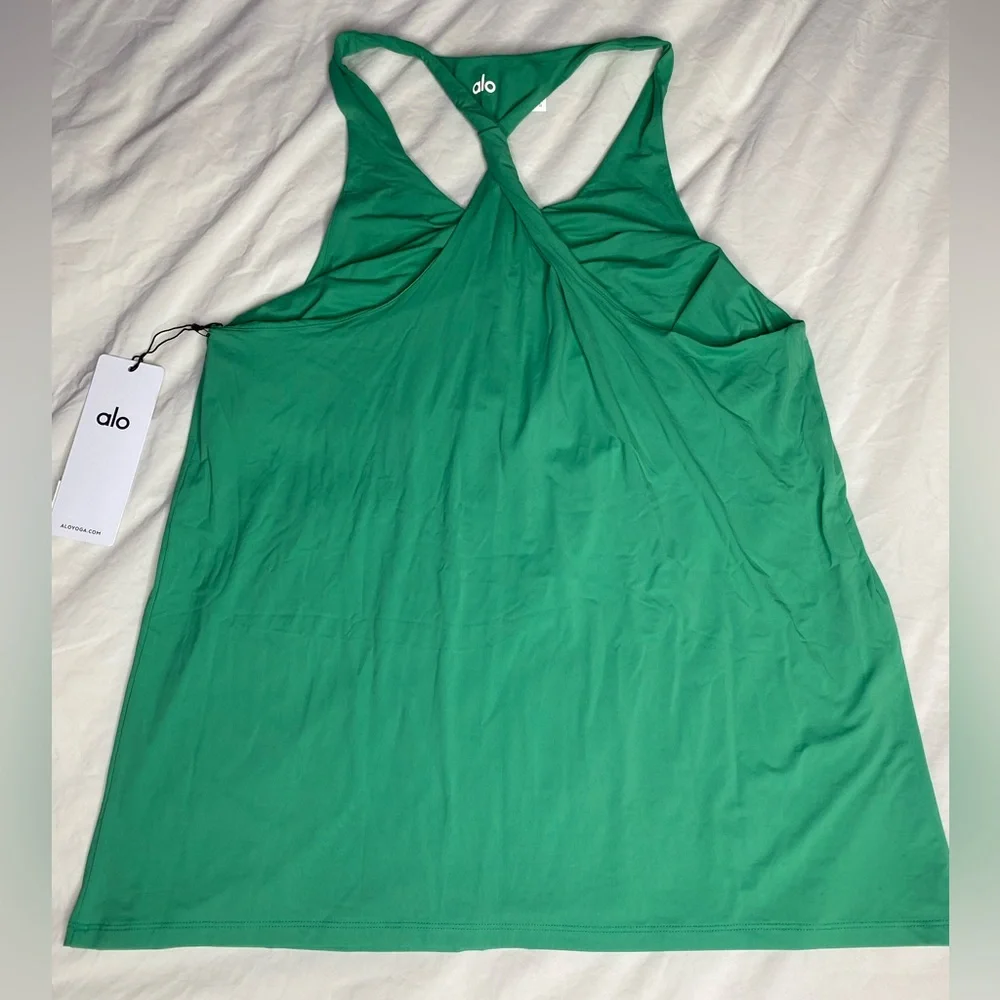 ALO Yoga Two-Piece Active Set in Mint Green Sz L - Picture 3 of 13